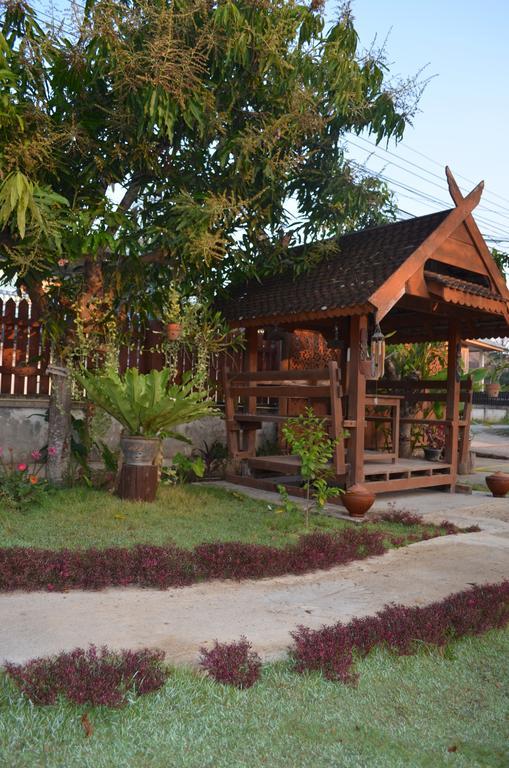 Baan Aew Pai Hotel Buitenkant foto